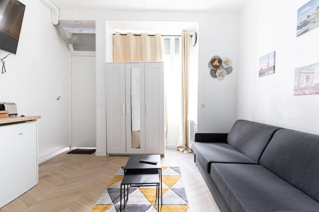 Montmartre/tretaigne : Cosy Studio 2p Appartement